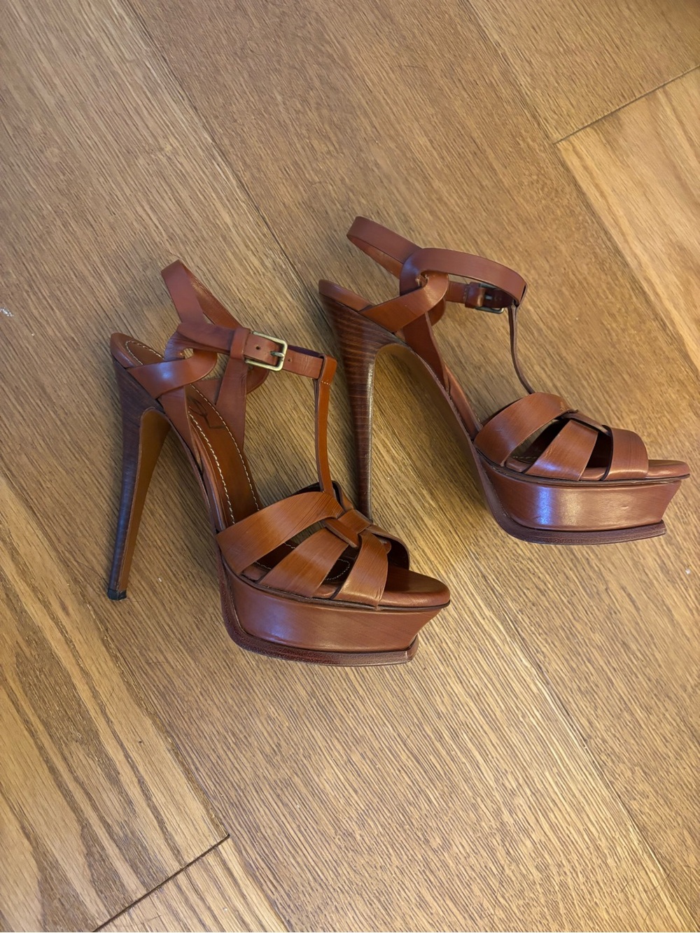 Yves Saint Laurent Tan Leather T-Strap Sandal in Brown - Picture 8 of 9